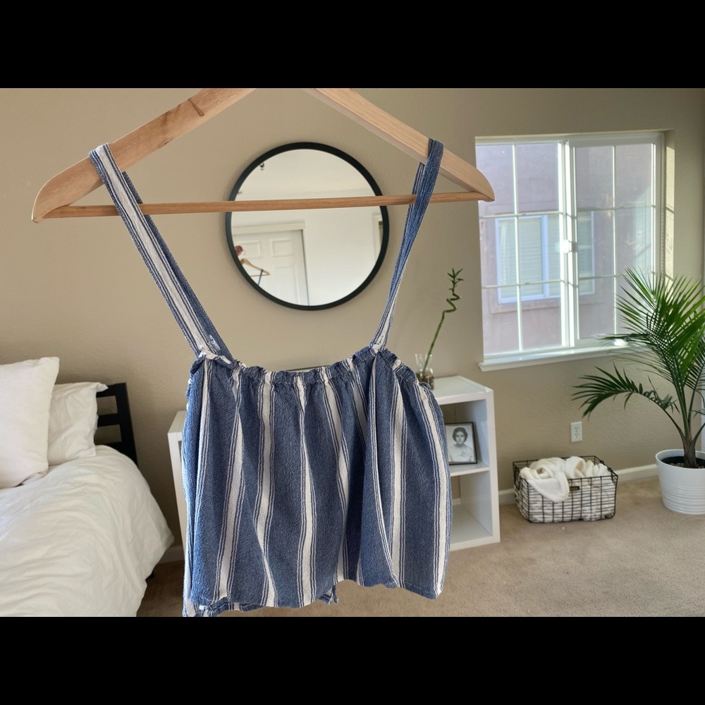 Hollister shirt